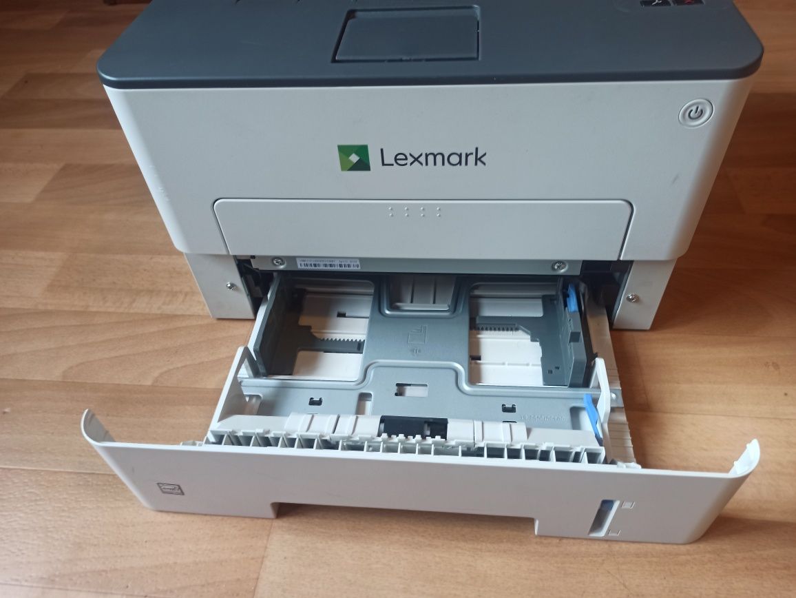 Лазерний принтер lexmark b2236dw