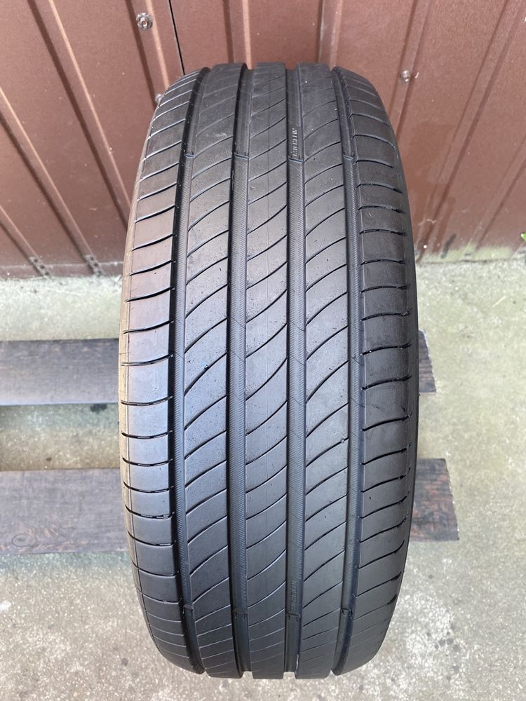 Opona 215/55r17 Michelin Primacy 4