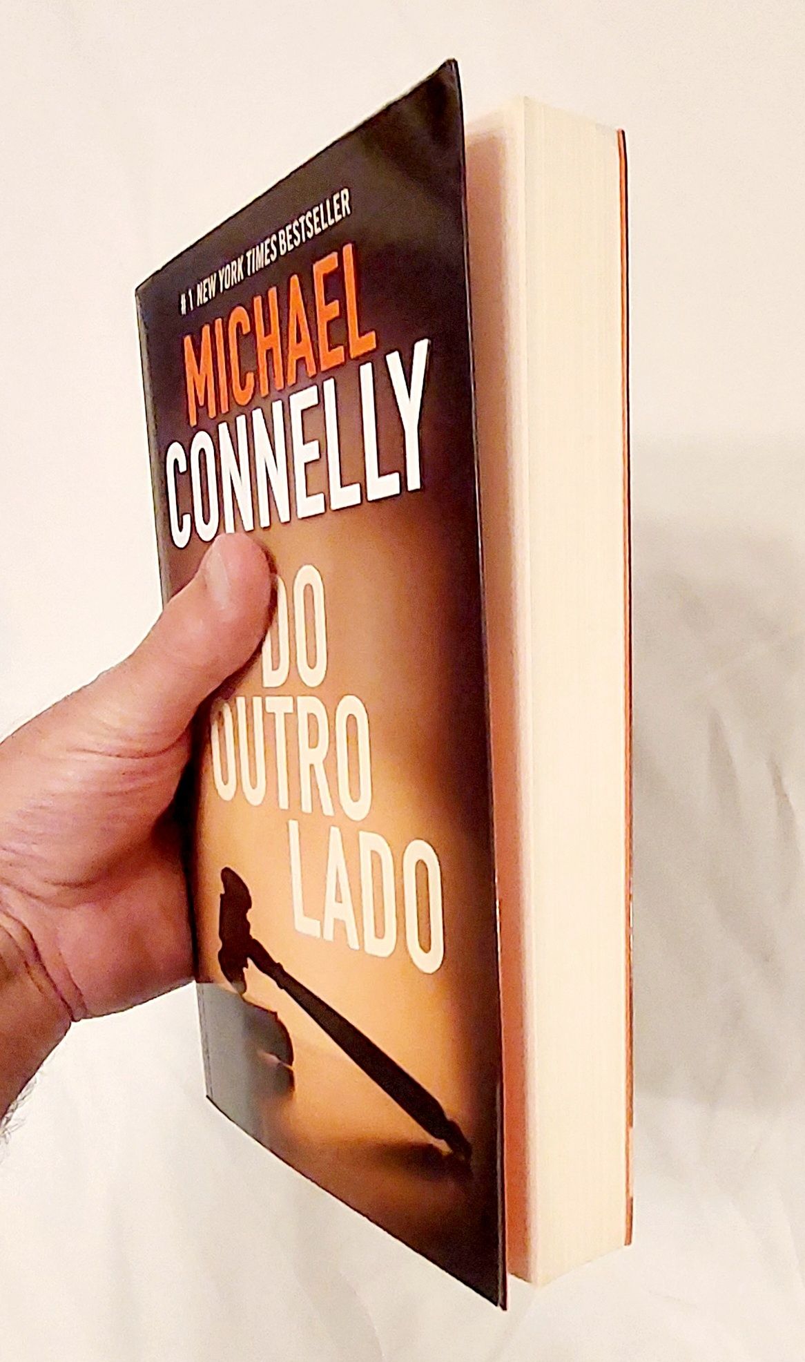 "Do Outro Lado" de Michael Connelly