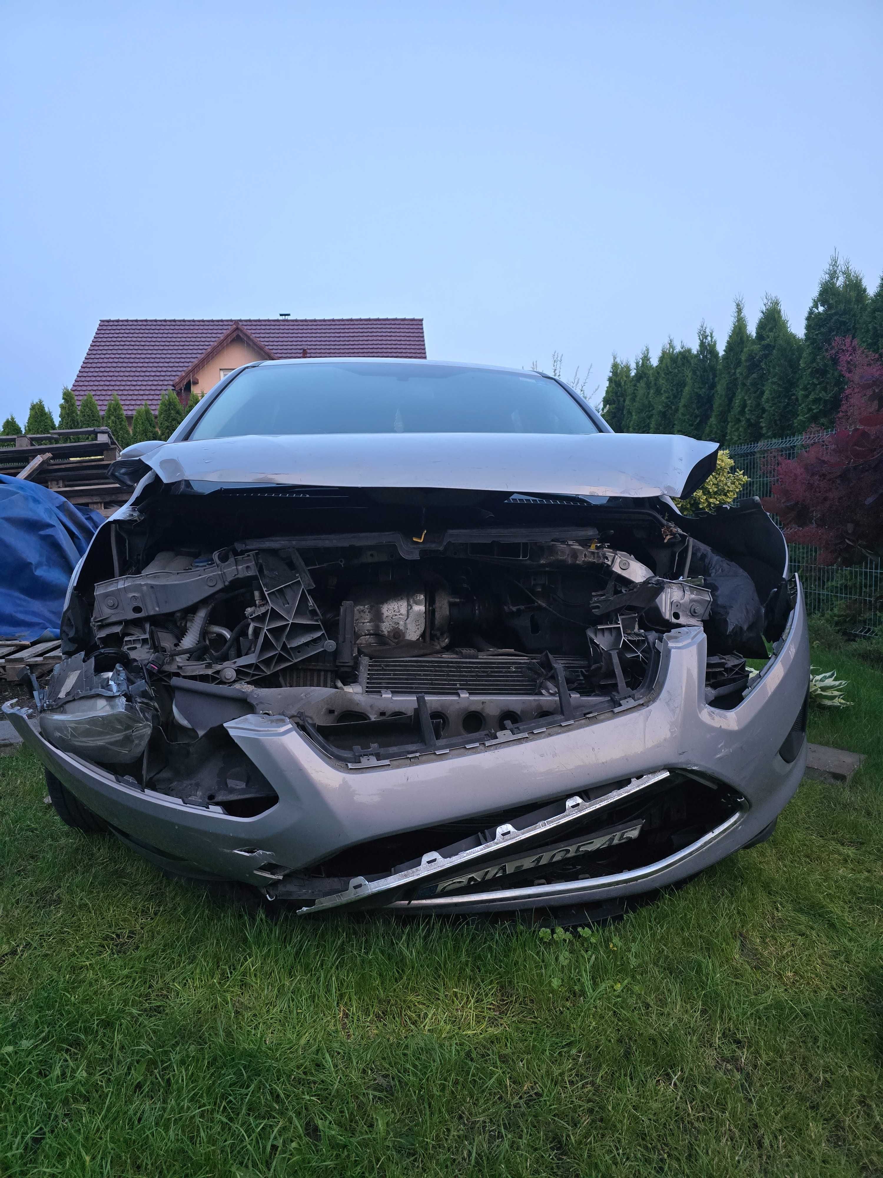 FORD C-MAX uszkodzony
