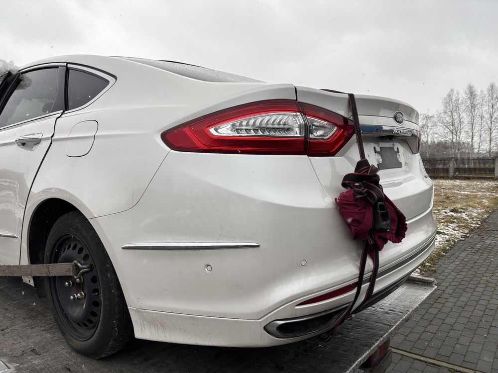 ford fusion mondeo vignale mk5 4x4 most  błotnik klapa zderzak lampa