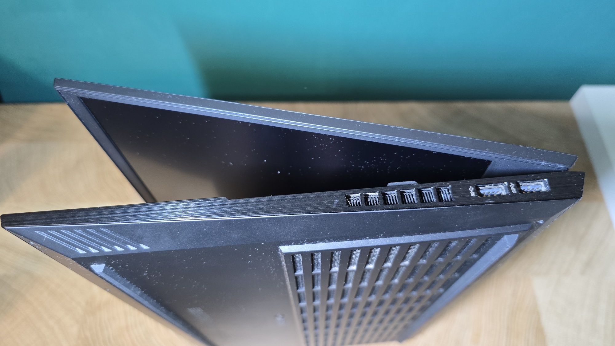 HP Omen i5 11th 16GB RTX3050TI SSD NVMe Win 10