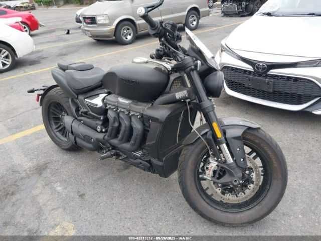 Triumph Motorcycle ROCKET 3 R 2022