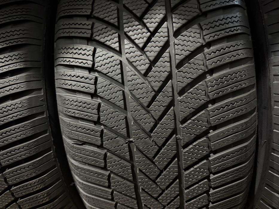 255/50 r19 Bridgestone 4шт.