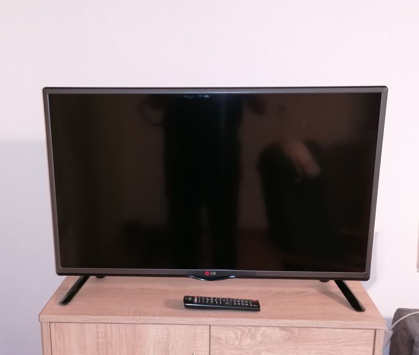Telewizor LED 32 cale LG 32lb550b