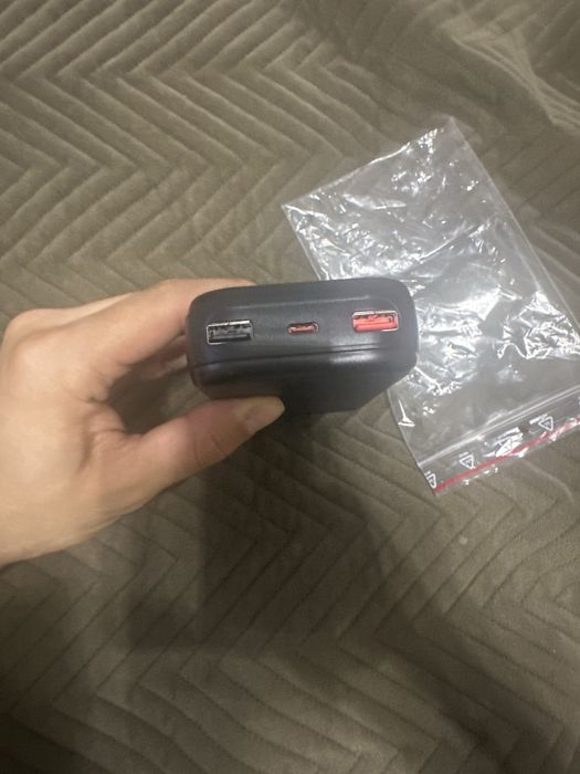 Nowy Power Bank 25800 mAh