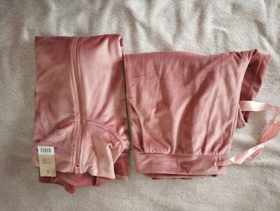 Nowy welurowy dres spodnie joggery i bluza róż 44 /46 XXL - 3xl