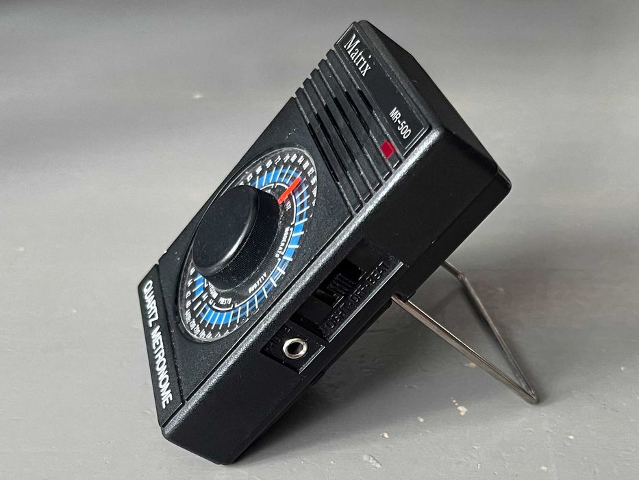 Metronom kwarcowy Matrix MR-500