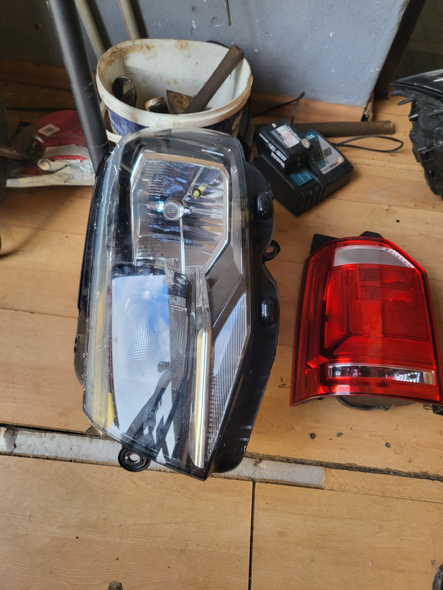 Lampy przód tył transporter t6