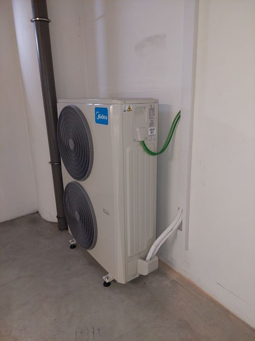 Instalação,fornecimento,manutenção de Ar Condicionado, Bombas de calor