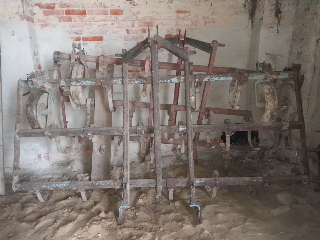 Sprzedam Kultywator 2,7m 2szt.