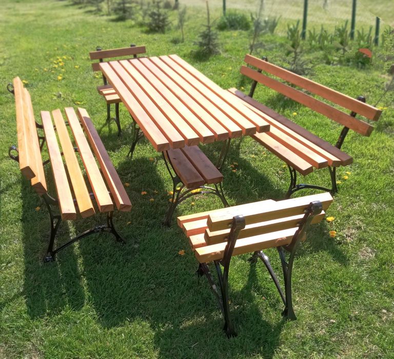 Zestaw królewski mebli ogrodowych