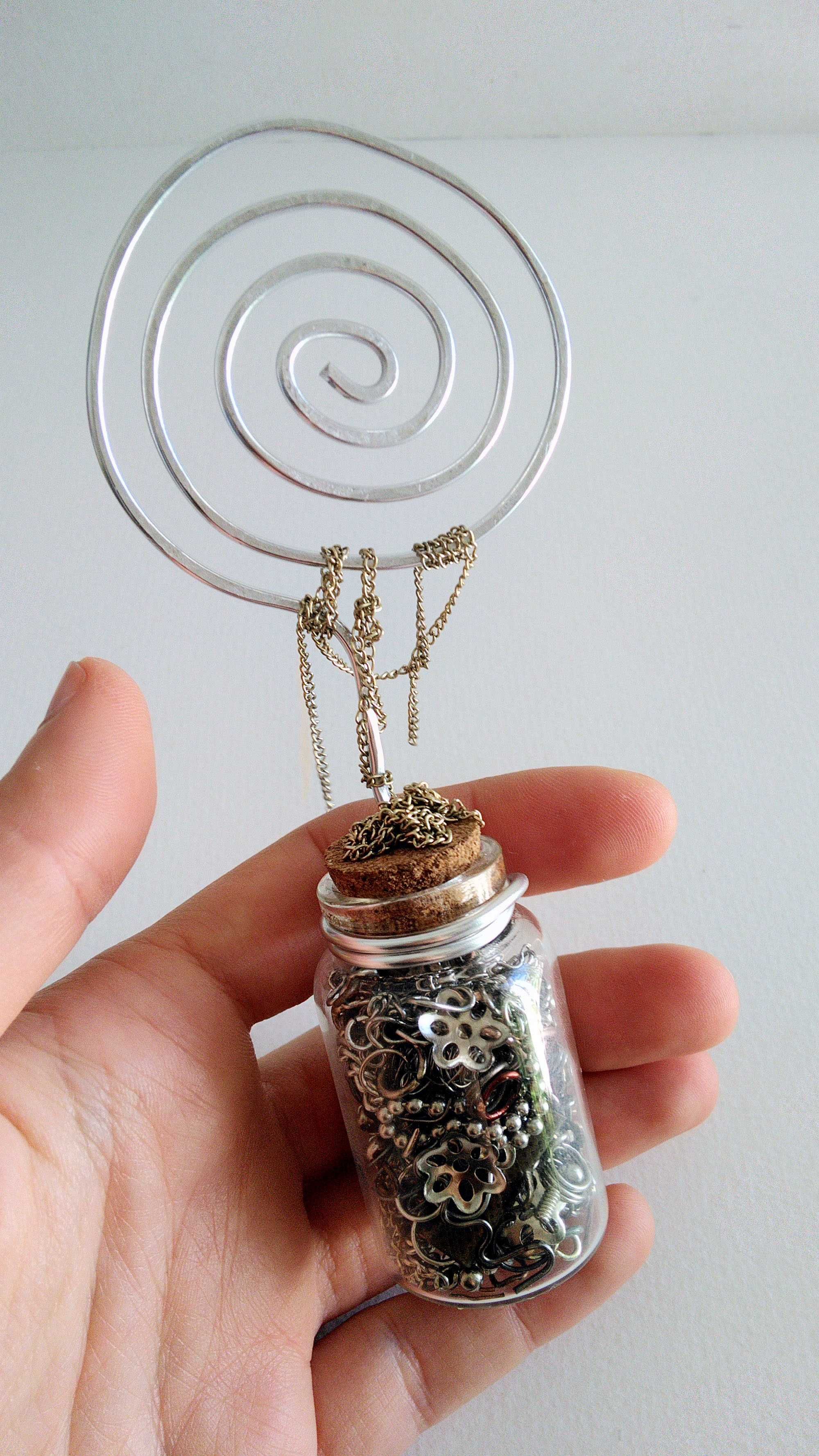 Suporte de fotos recados para secretária inspiração steampunk
