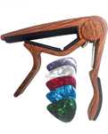 Capo guitarra com oferta de 5 palhetas