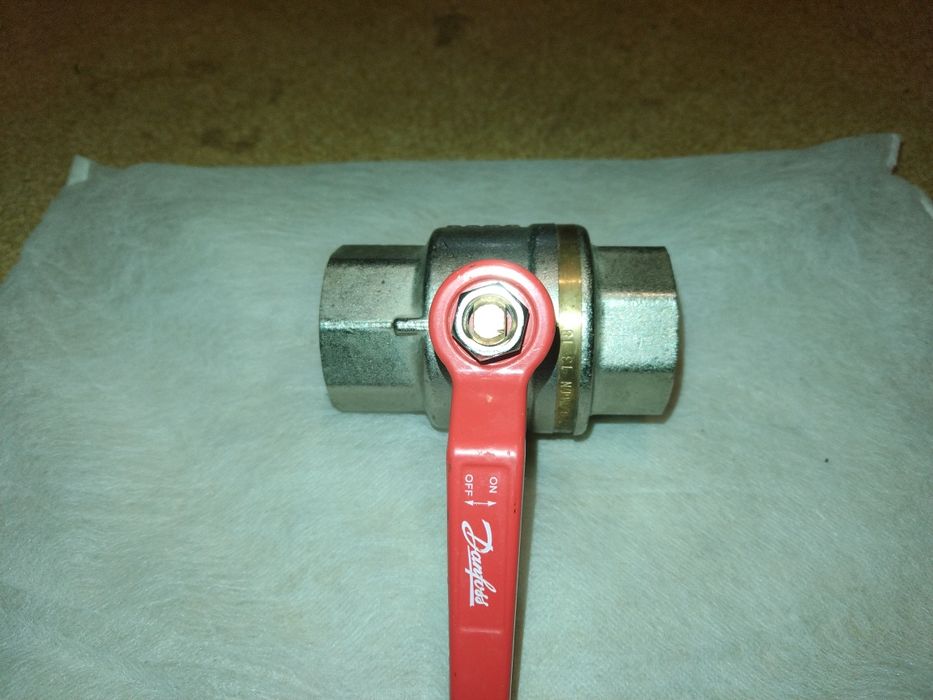 Кран шаровый 1,5 и1 1/4