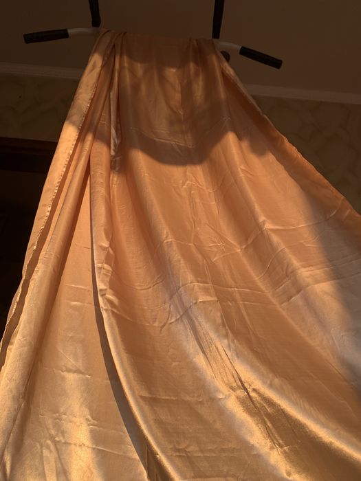 Штори рожеві і персикові