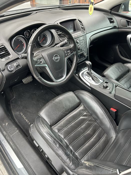 Sprzedam samochód Opel Insignia Sports Tourer