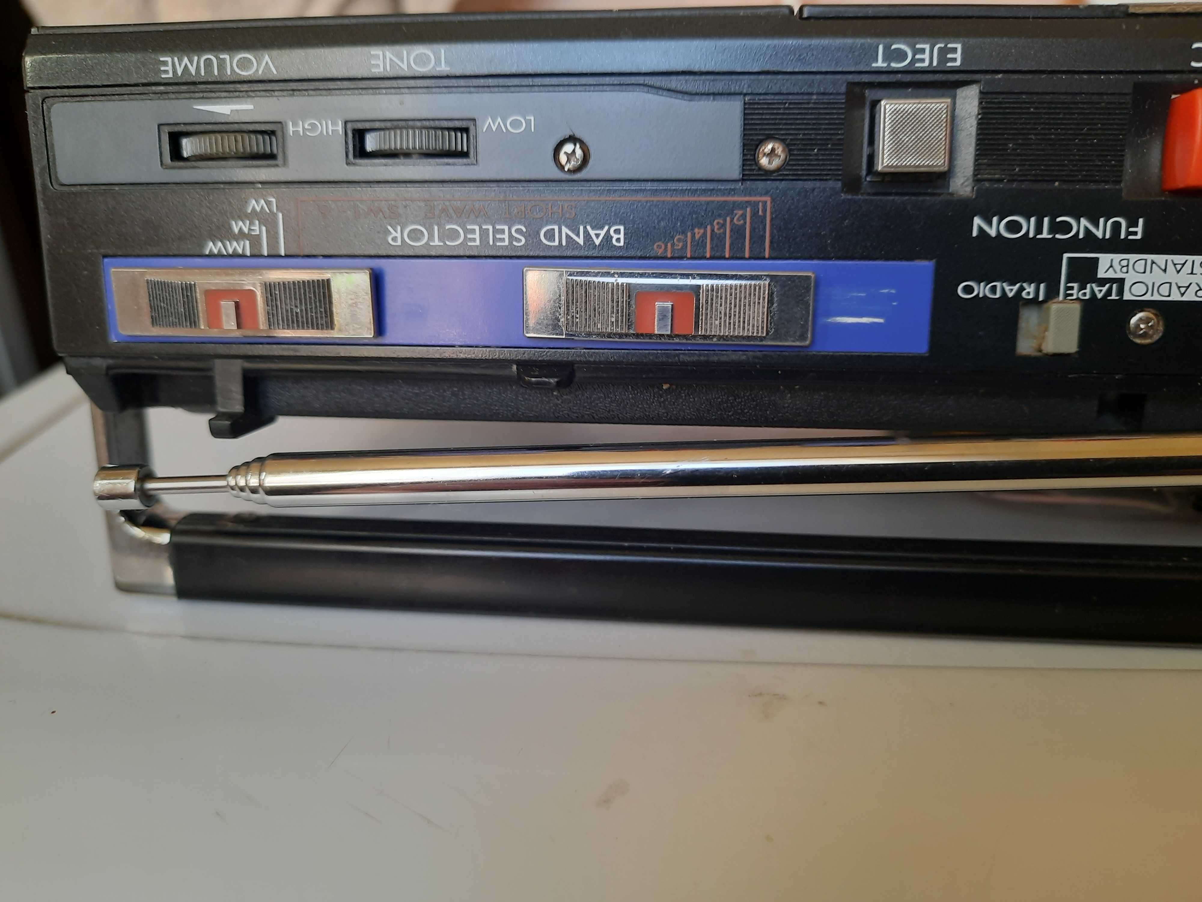 JVC RC-S22 radiomagnetofon