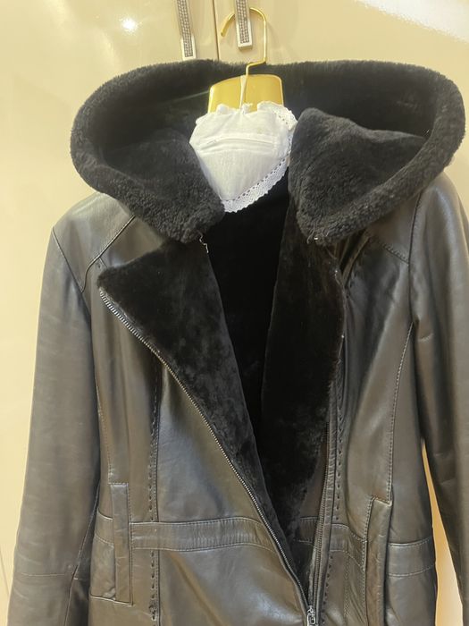 Дублянка жіноча,гарний стан,шкіра