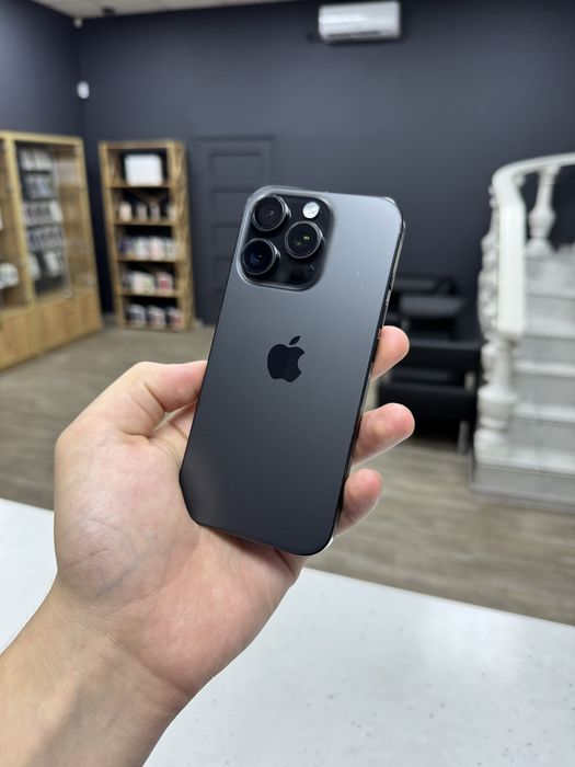 iPhone 16 Pro 256gb Black Titanium Neverlock з Гарантією!