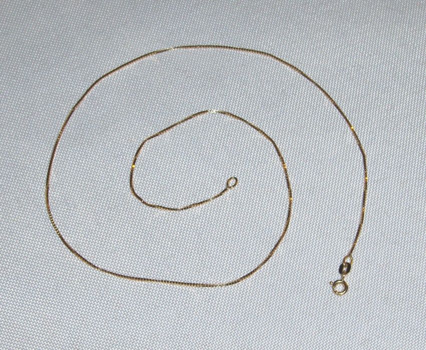 Złoty łańcuszek 18 K, 2,8 G