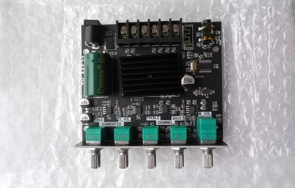 ZK-MT21 аудио блютус система 2.1 усилитель 2*50 + 100 W НЧ канал