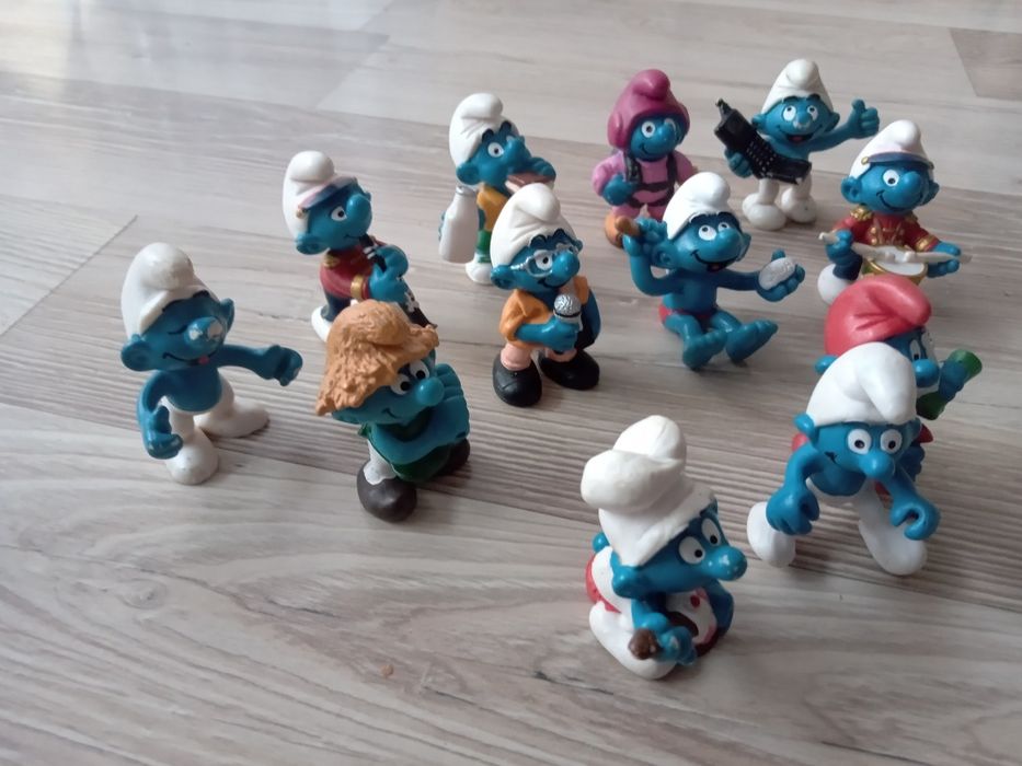 Smerfy figurki zestaw 12 sztuk ładne