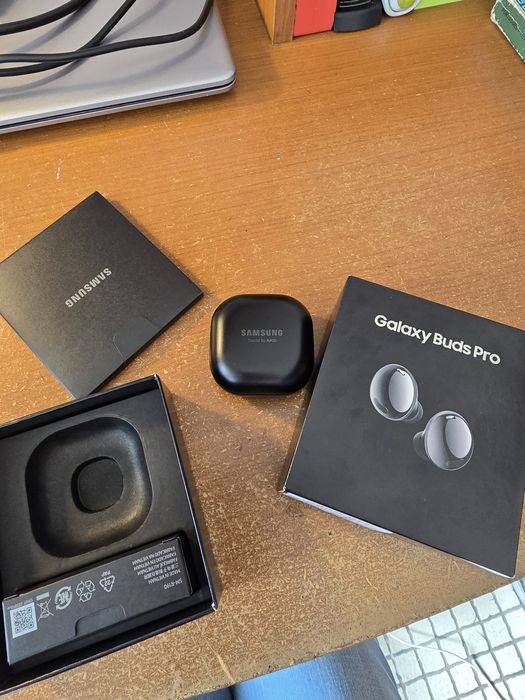 Auriculares Samsung sem fio