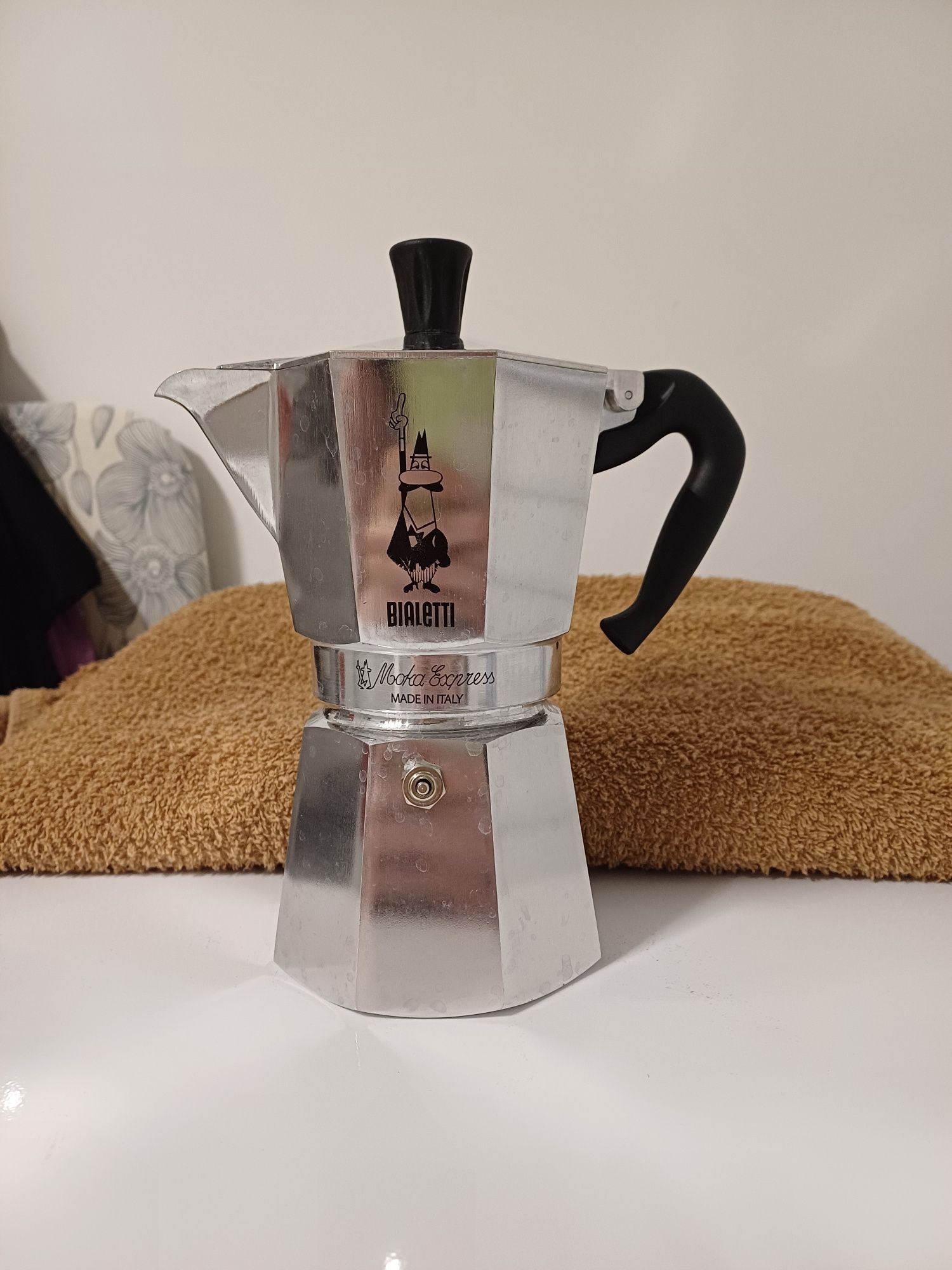 Kawiarka Bialetti Moka Express 6tz