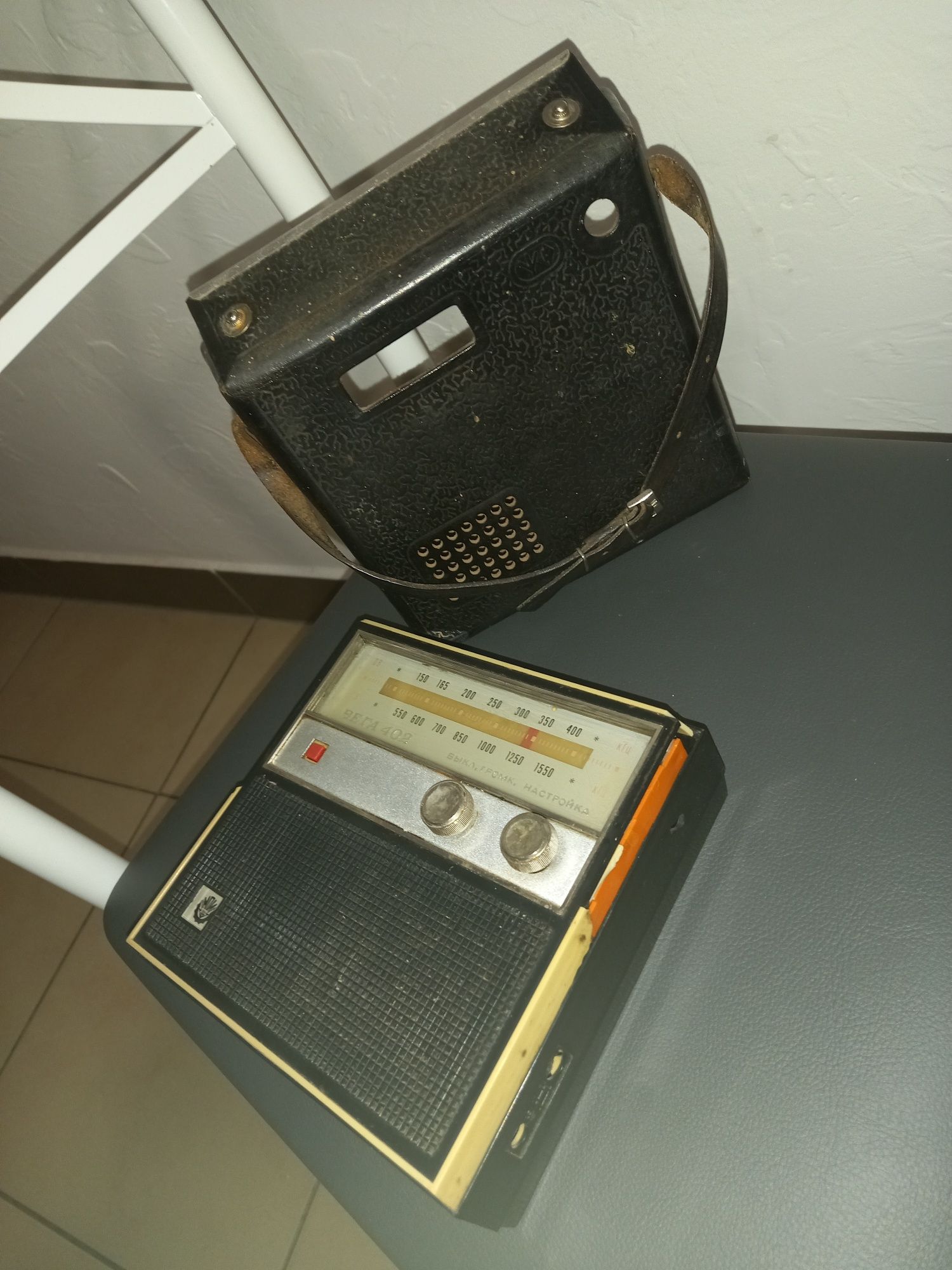 Stare radio sprzedam z pokrowcem