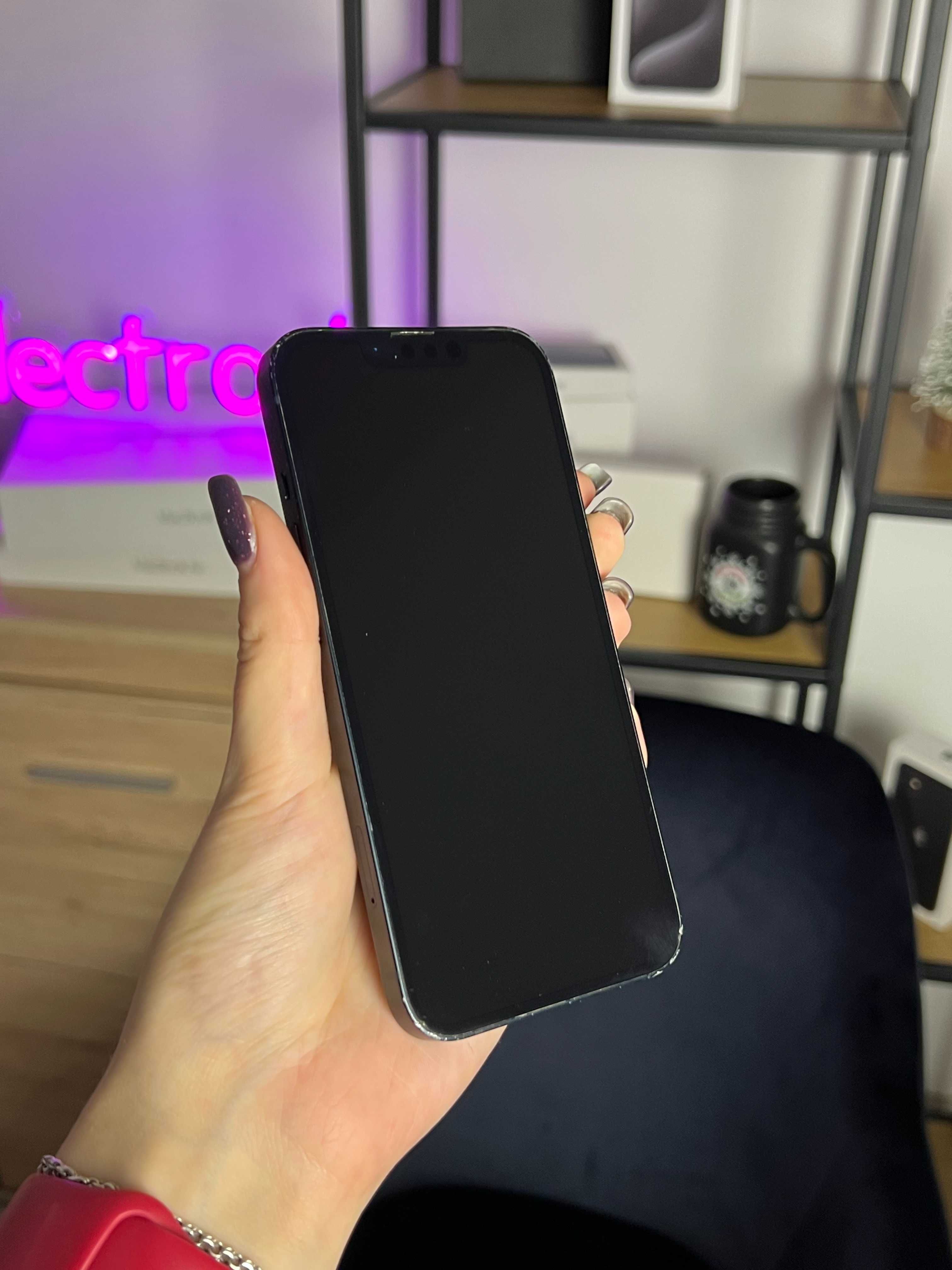 iPhone 13 128 GB Midnight + AirPods Pro 2  у подарунок