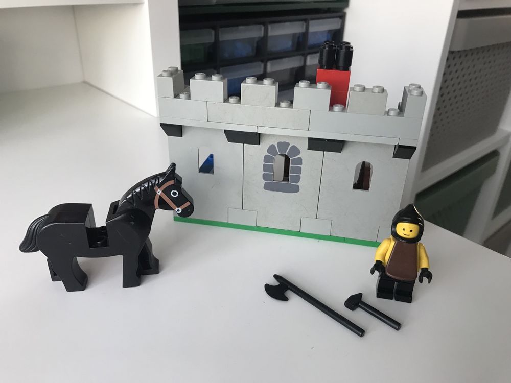 LEGO system CASTLE 6040 kuźnia kowala Blacksmiths Forge