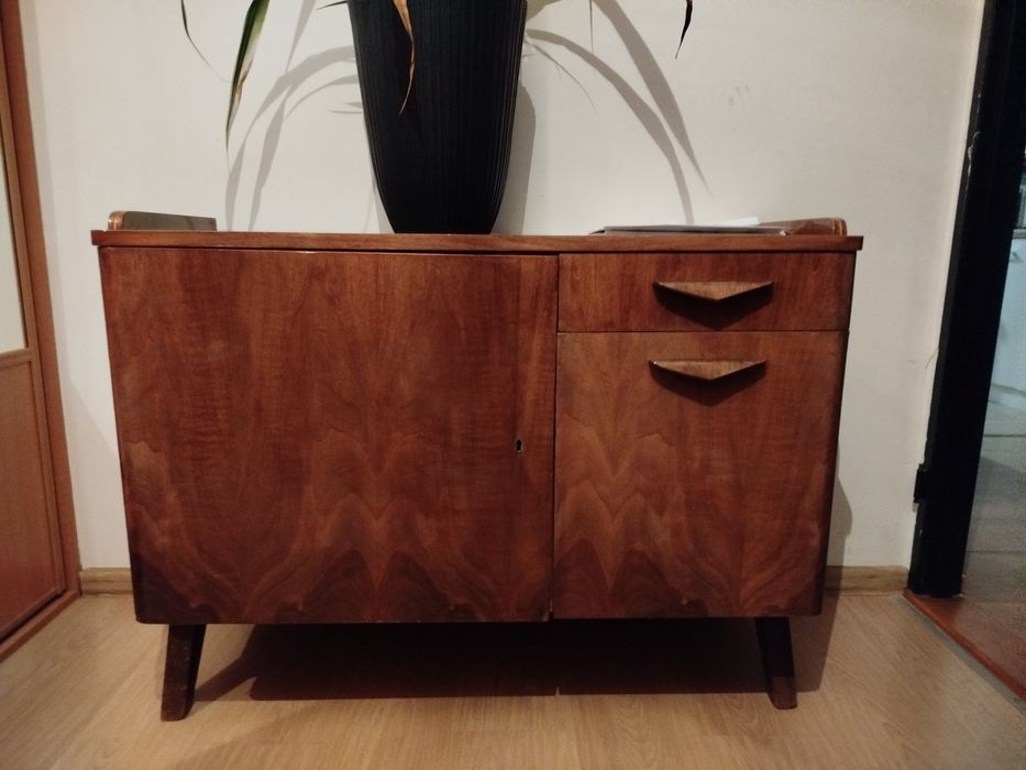 Stara , stylowa komoda (PRL)