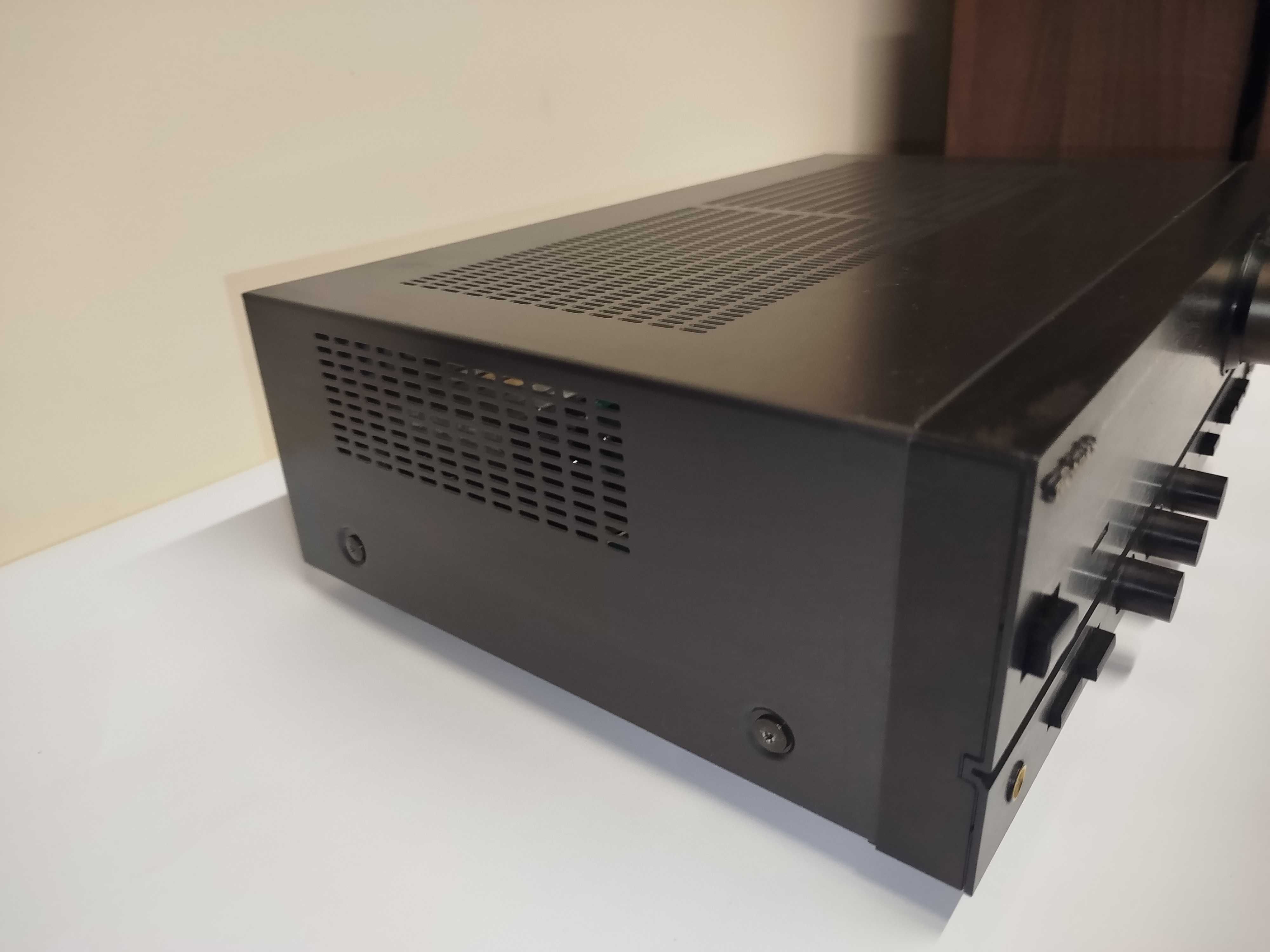 Wzmacniacz Technics SU 810