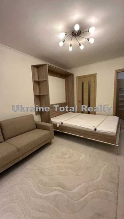 ВИНОГРАДАР! Чудова 1 кімнатна квартира з ремонтом! Пр-т Свободи 30Б