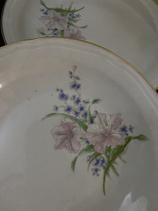 Conjunto de 12 peças de louça NOVO