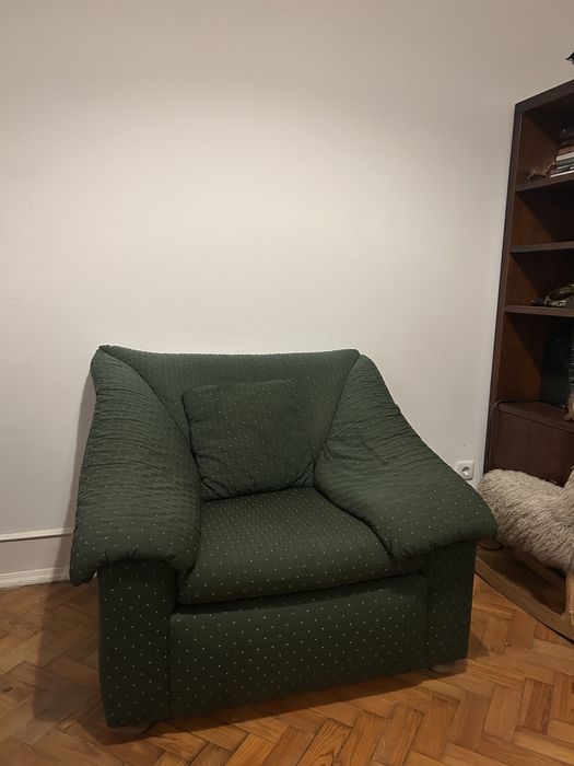 Sofa verde individual + almofada