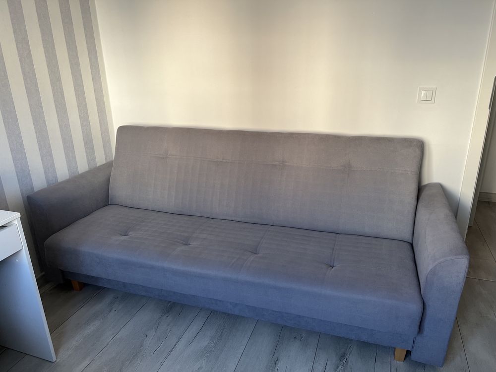 Wersalka z pojemnikiem