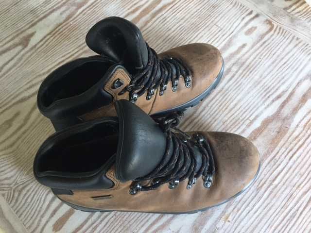 Bota de Homem COMPORT Tamanho 40