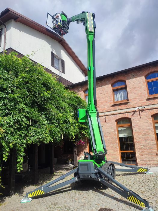 Podnośnik koszowy Zwyżka 19 m. Na gąsienicach