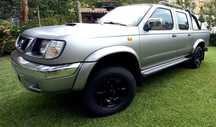 Nissan navara D22