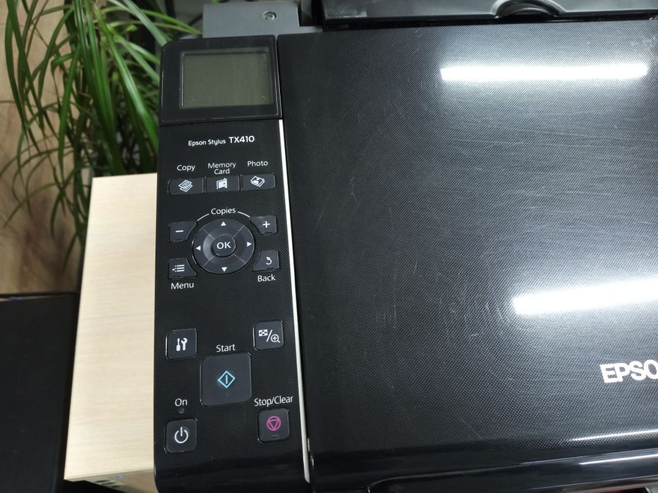 Продам принтер Epson tx410 на відновлення