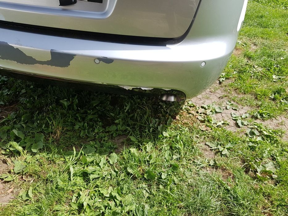 Audi a6 c6 kombi zderzak tył pod czujniki ly7w