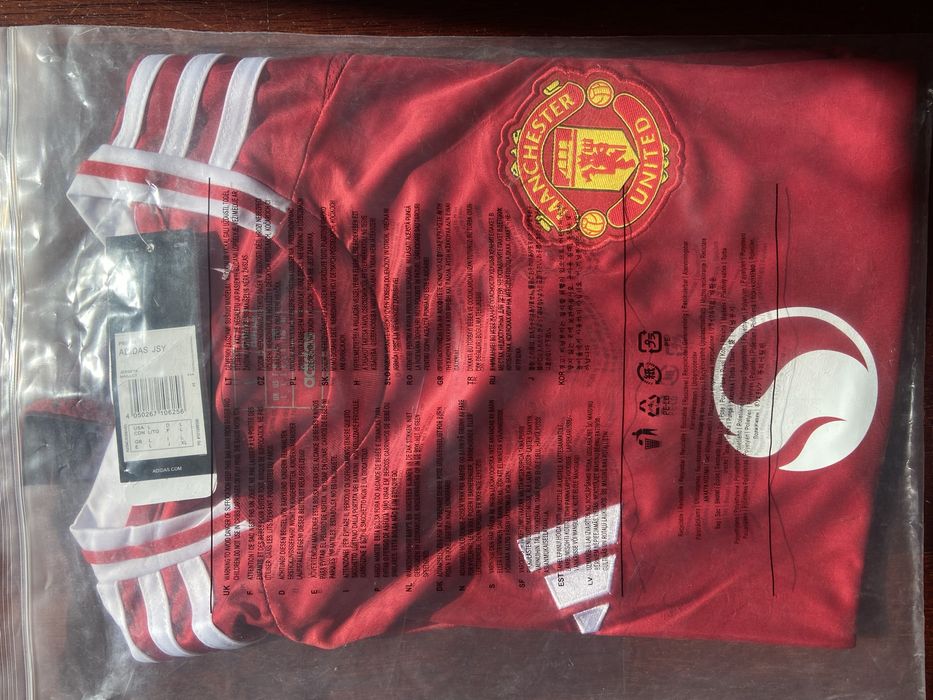 Camisolas Desportivas *15 a 20€*