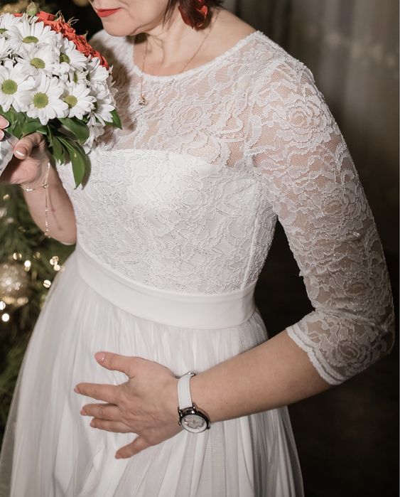 Платье белое