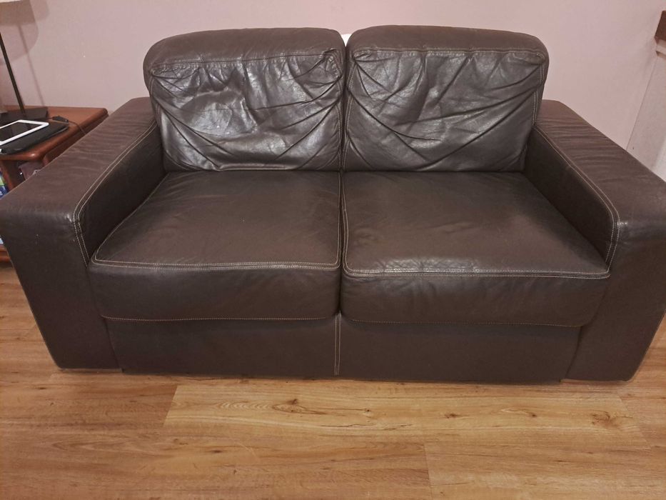 Sofás 2 lugares em pele ,castanho, 2 unidades