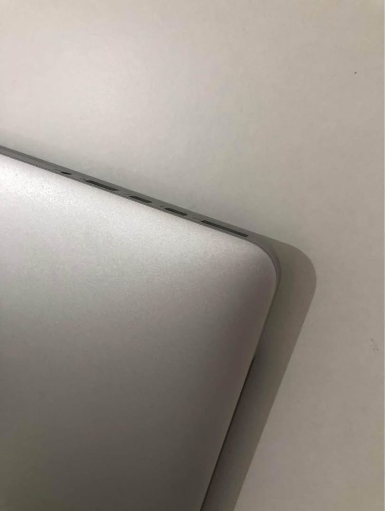 Macbook PRO i7 16gb ram