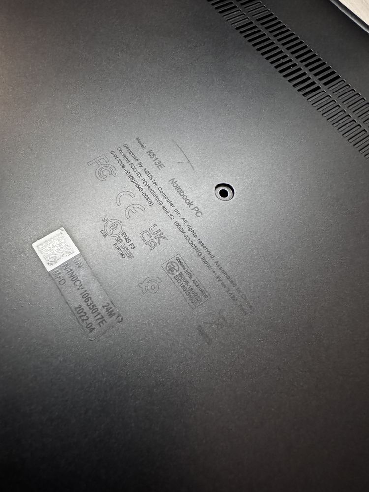 Laptop ASUS VivoBook K513E - idealny do nauki i codziennego użytku