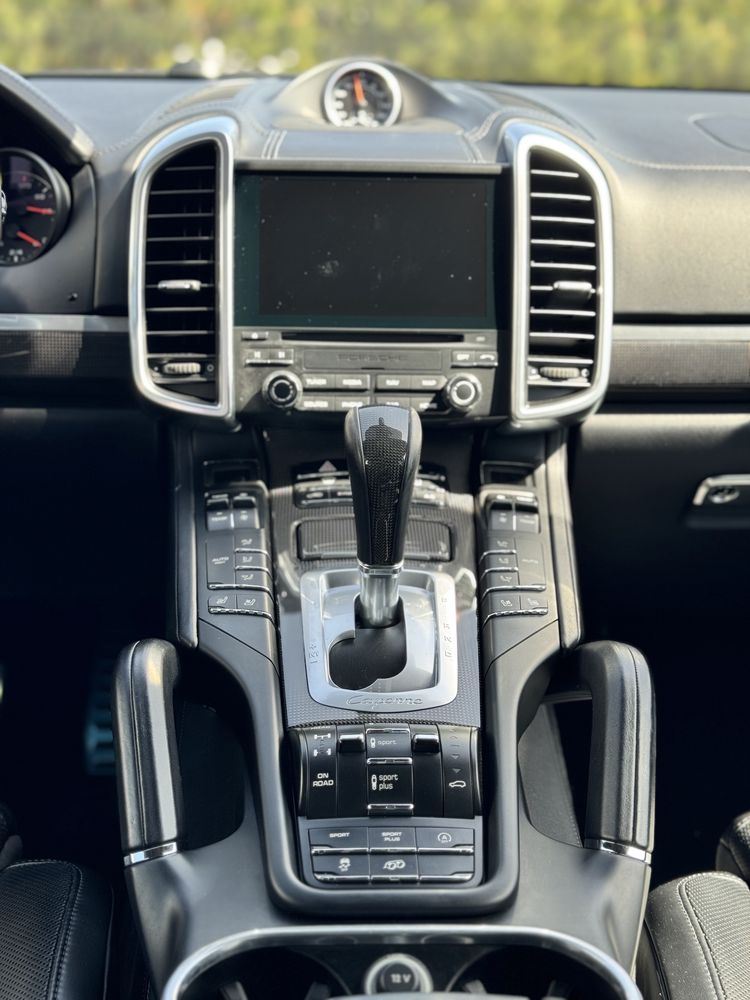 Porsche Cayenne GTS 2017