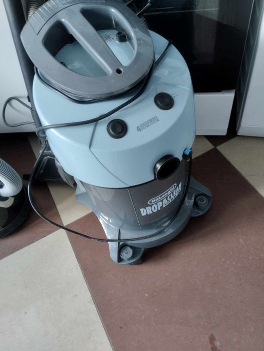 Прощається миющий пилосос делонгі